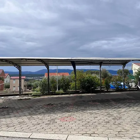 With Parking Space - Krk - 25074 Apartamento Malinska